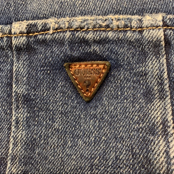 Vintage Guess Highwaisted Distressed Cropped Jeans - Picture 5 of 8